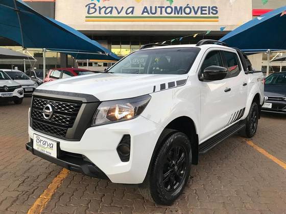 NISSAN FRONTIER 2.3 16V TURBO DIESEL ATTACK CD 4X4 AUTOMÁTICO